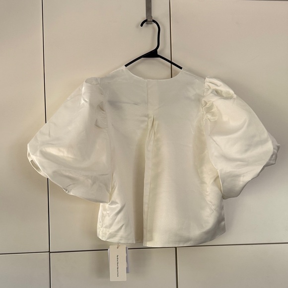 Commense Ivory Puff Sleeve Satin Blouse - Picture 2 of 6